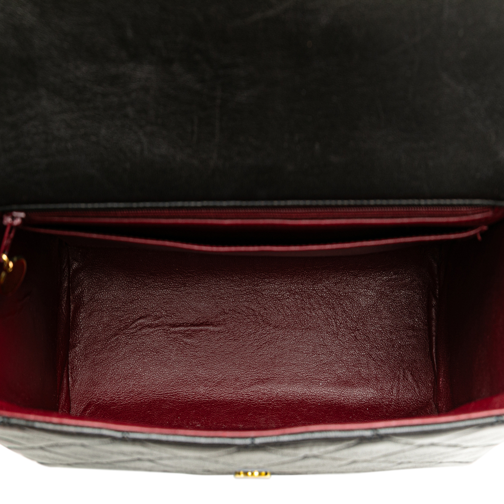 Pre-Loved Chanel CC Quilted Lambskin Flap - Picture 5 of 12